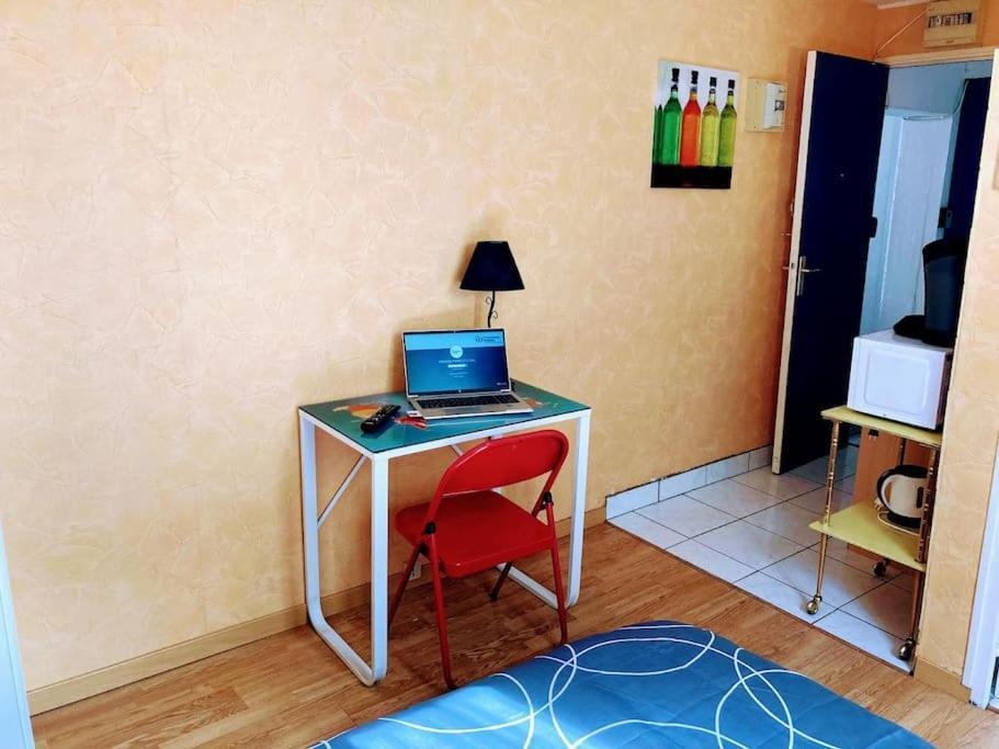 Studio 6 Avec Wifi Limoges Buitenkant foto